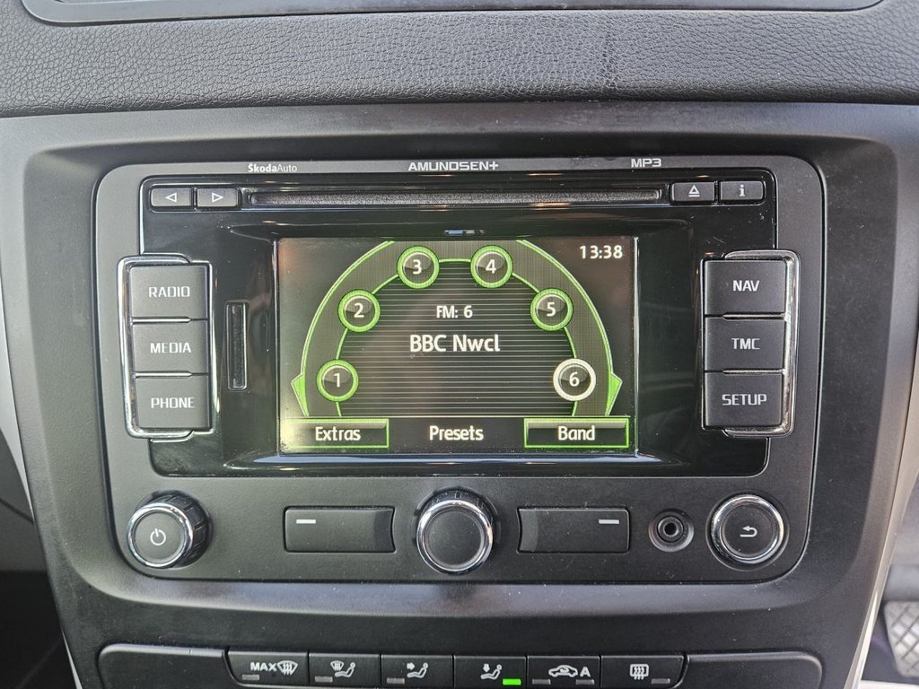 Used Skoda Yeti 2012 for sale - 76665529: Photo 34