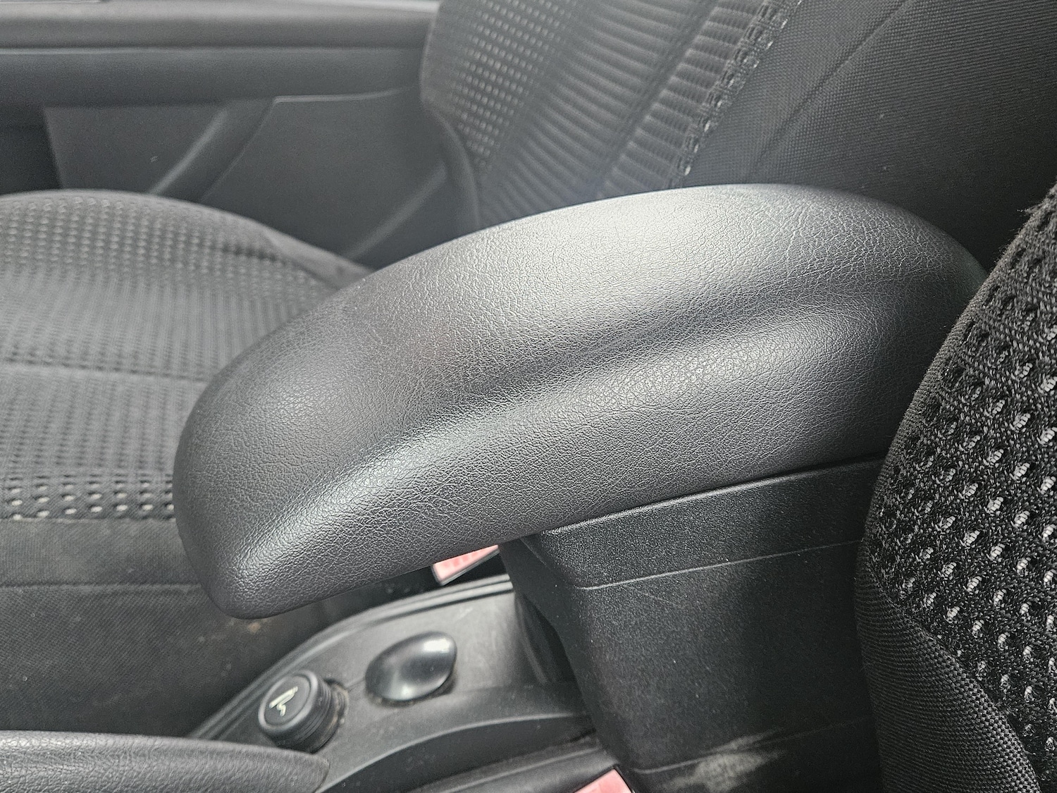 Used Citroen C4 2009 for sale - 77974184: Photo 21