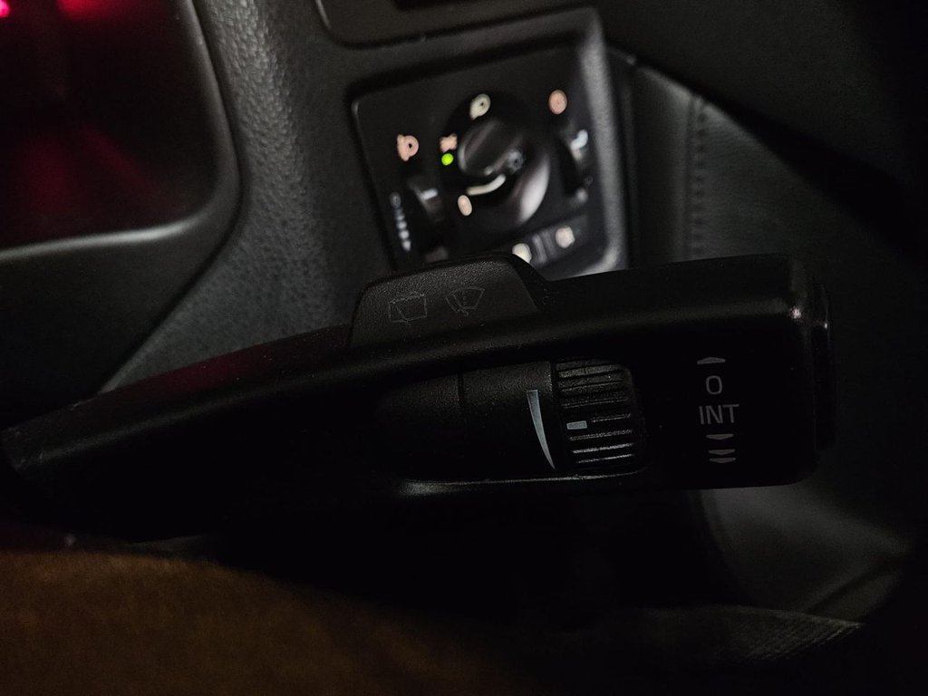 Used Volvo V50 2010 for sale - 77111155: Photo 23