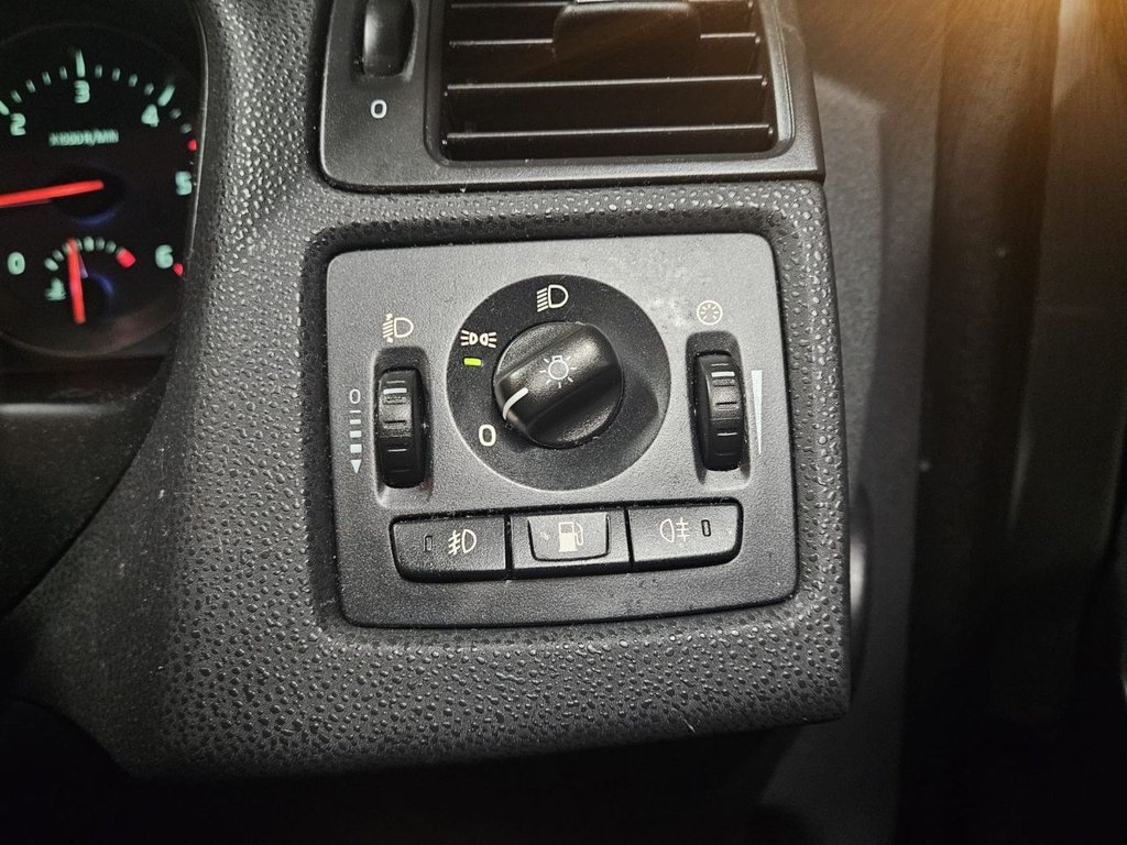 Used Volvo V50 2010 for sale - 77111155: Photo 26