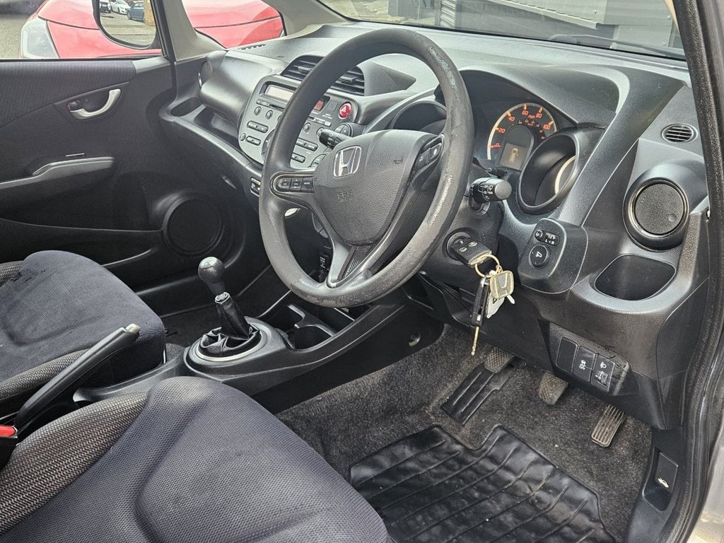 Used Honda Jazz 2013 for sale - 76900768: Photo 24