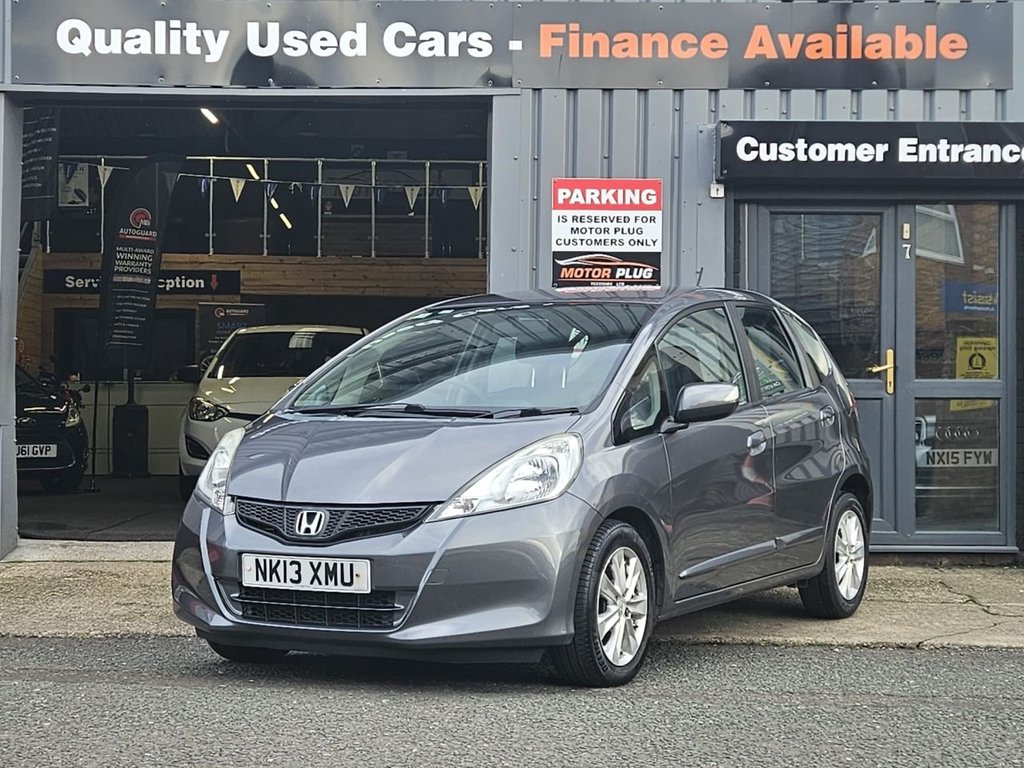 Used Honda Jazz 2013 for sale - 76900768: Photo 5