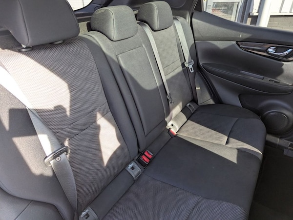Used Nissan Qashqai 2015 for sale - 76245262: Photo 10
