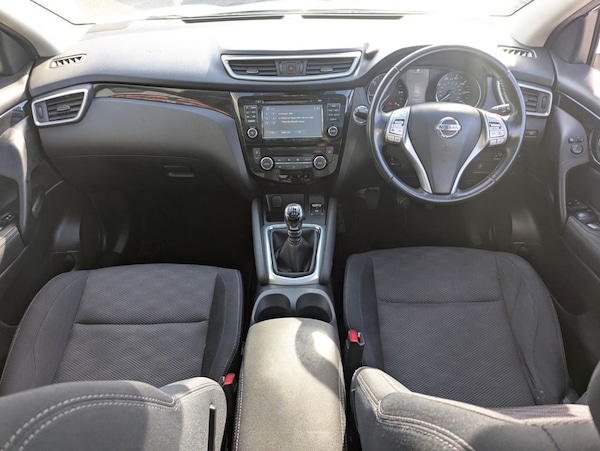 Used Nissan Qashqai 2015 for sale - 76245262: Photo 12
