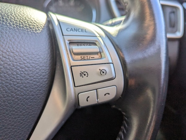 Used Nissan Qashqai 2015 for sale - 76245262: Photo 16