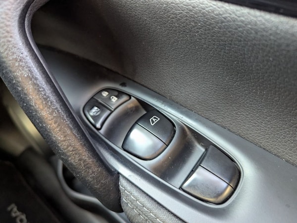 Used Nissan Qashqai 2015 for sale - 76245262: Photo 27