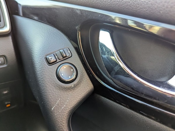 Used Nissan Qashqai 2015 for sale - 76245262: Photo 28