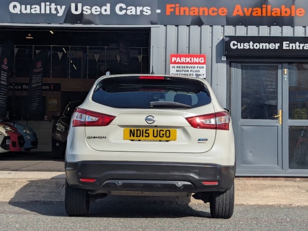 Used Nissan Qashqai 2015 for sale - 76245262: Photo 4