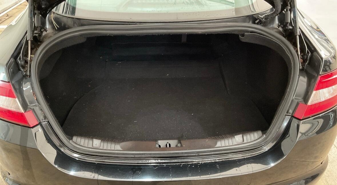 Used Jaguar XF 2010 for sale - 77157604: Photo 7