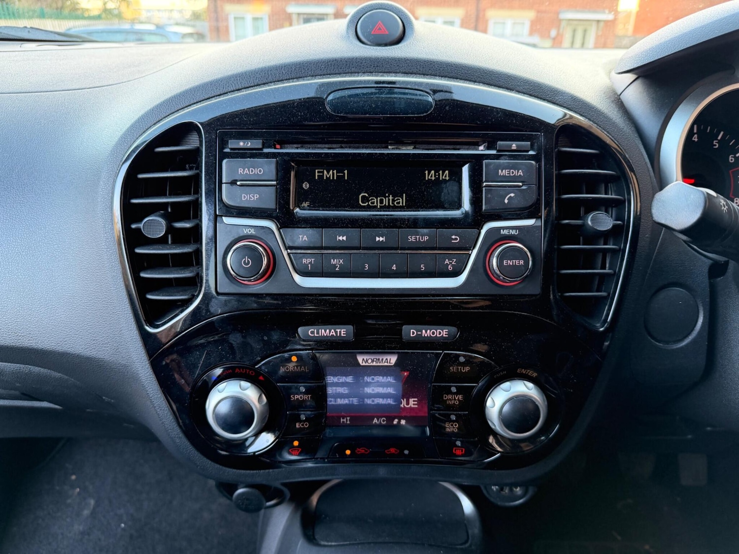 Used Nissan Juke 2015 for sale - 77109123: Photo 18