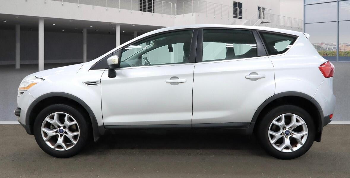 Used Ford Kuga 2011 for sale - 77157622: Photo 3