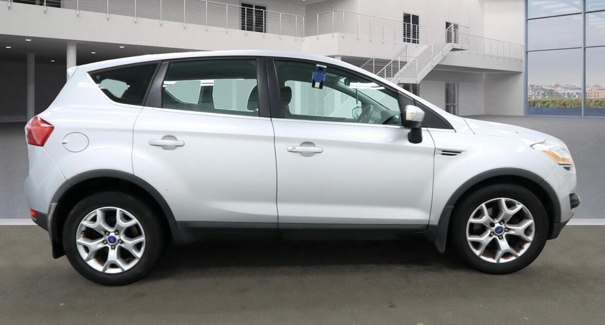 Used Ford Kuga 2011 for sale - 77157622: Photo 6