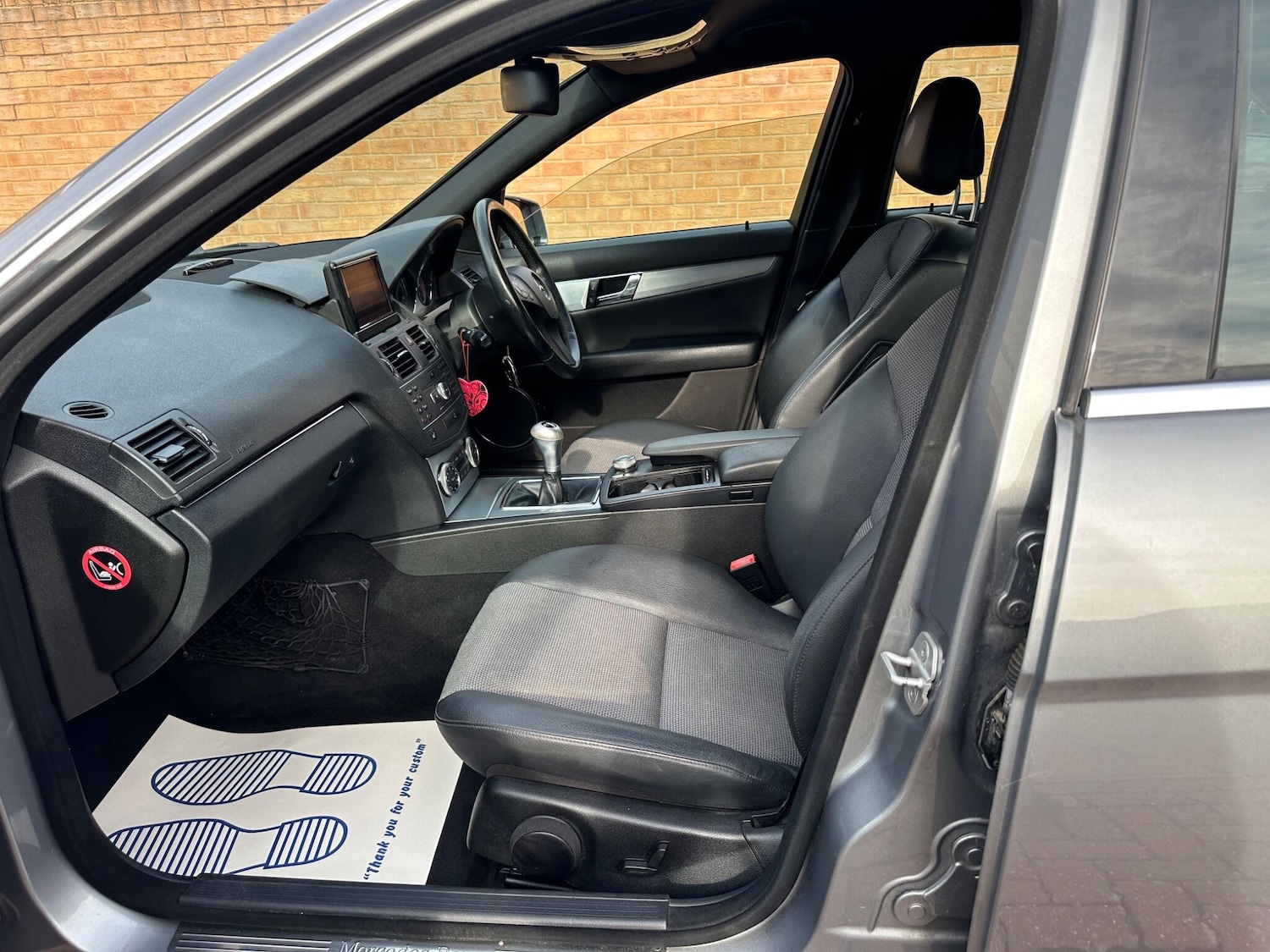 Used Mercedes-Benz C Class 2010 for sale - 77157625: Photo 15