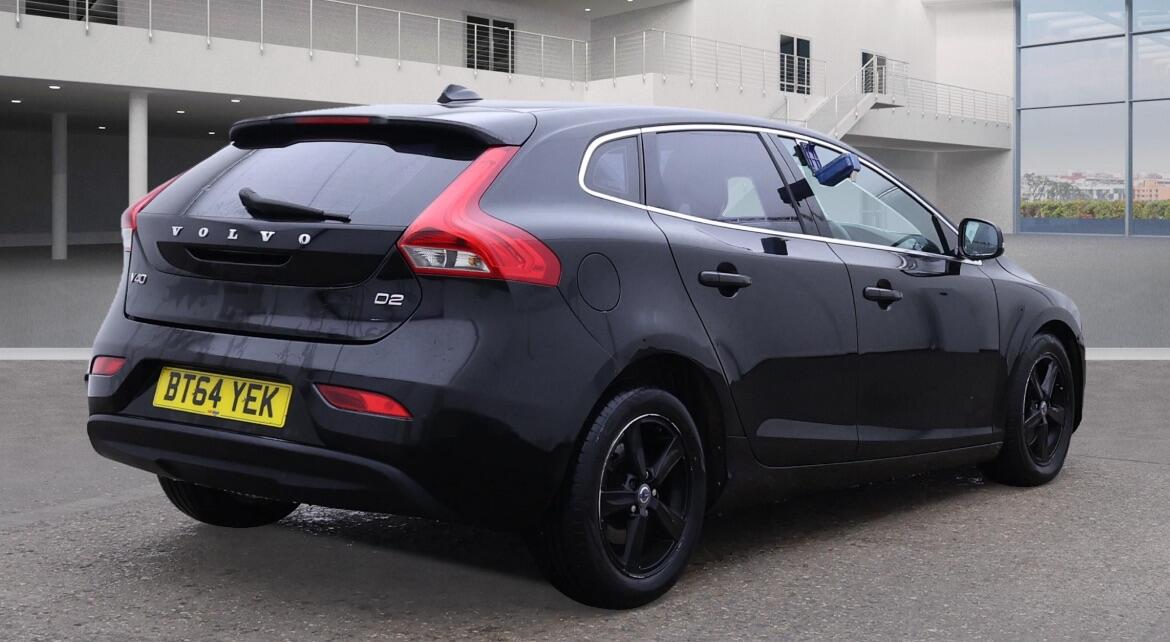 Used Volvo V40 2014 for sale - 77157642: Photo 11