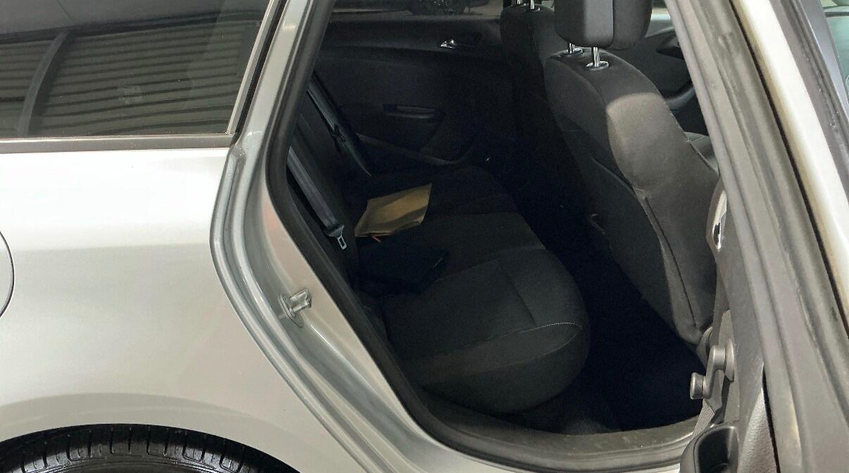 Used Vauxhall Astra 2015 for sale - 77237873: Photo 7