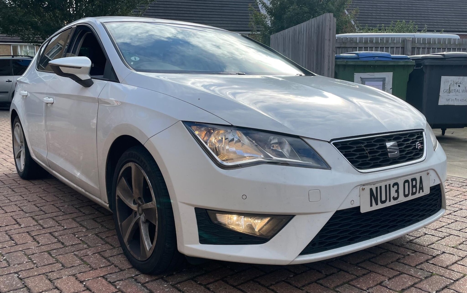 Used SEAT Leon 2013 for sale - 77157644: Photo 2