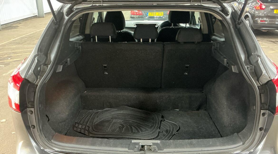 Used Nissan Qashqai 2014 for sale - 77157607: Photo 7