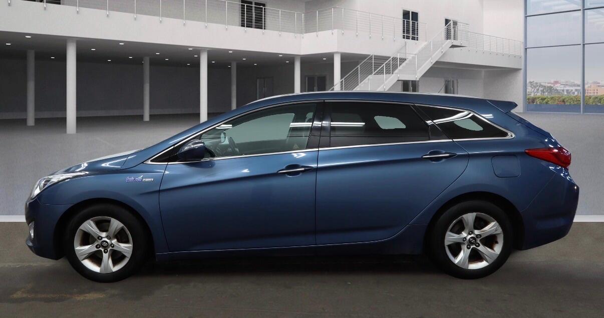 Used Hyundai i40 2012 for sale - 77400561: Photo 3
