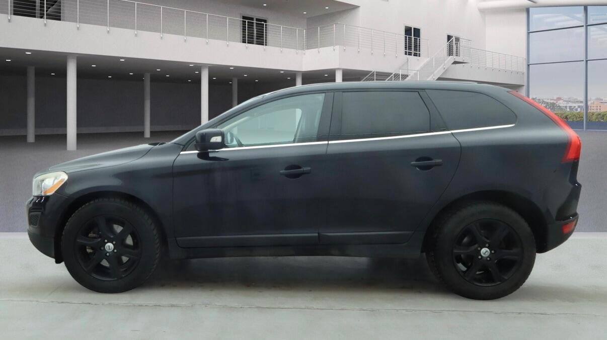 Used Volvo XC60 2013 for sale - 77091486: Photo 4