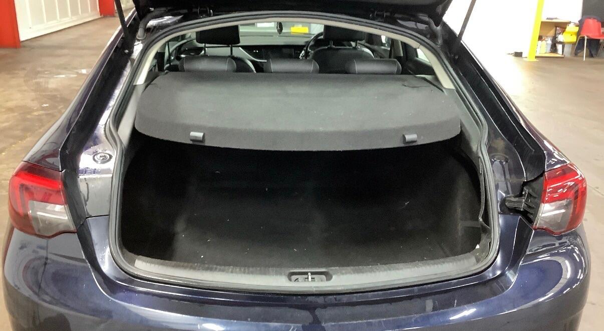 Used Vauxhall Insignia 2018 for sale - 77229409: Photo 7