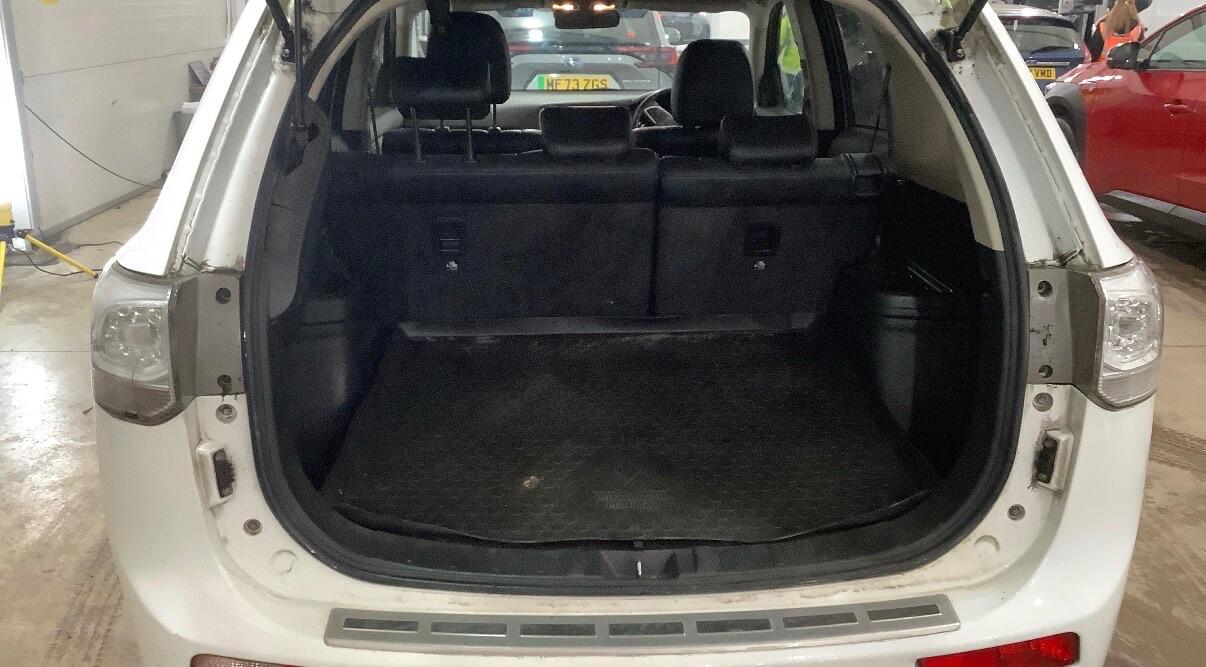 Used Mitsubishi Outlander 2015 for sale - 77237676: Photo 7