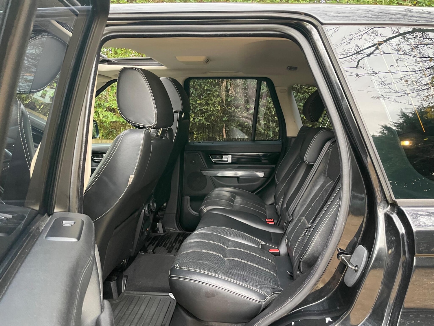 Used Land Rover Range Rover Sport 2012 for sale - 77157630: Photo 17