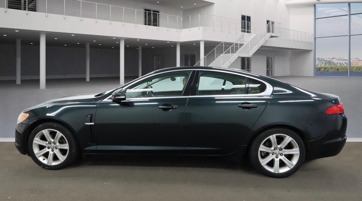 Used Jaguar XF 2011 for sale - 77157616: Photo 11