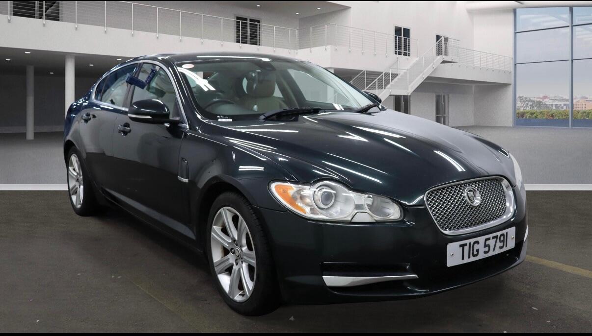 Used Jaguar XF 2011 for sale - 77157616: Photo 2