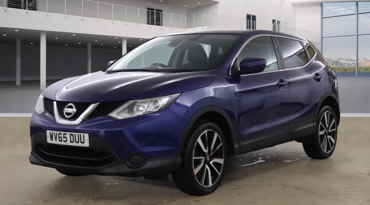 Used Nissan Qashqai 2015 for sale - 77157620: Photo 2