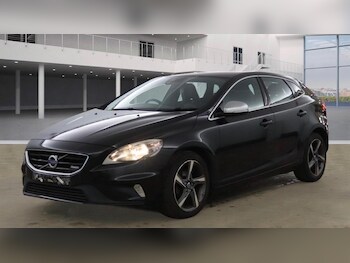 Used Volvo V40 2013 for sale - 77073938: Photo