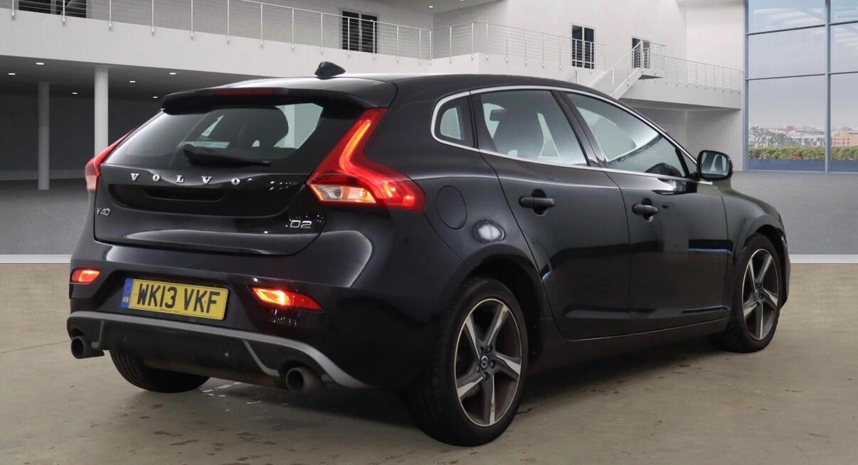 Used Volvo V40 2013 for sale - 77073938: Photo 5