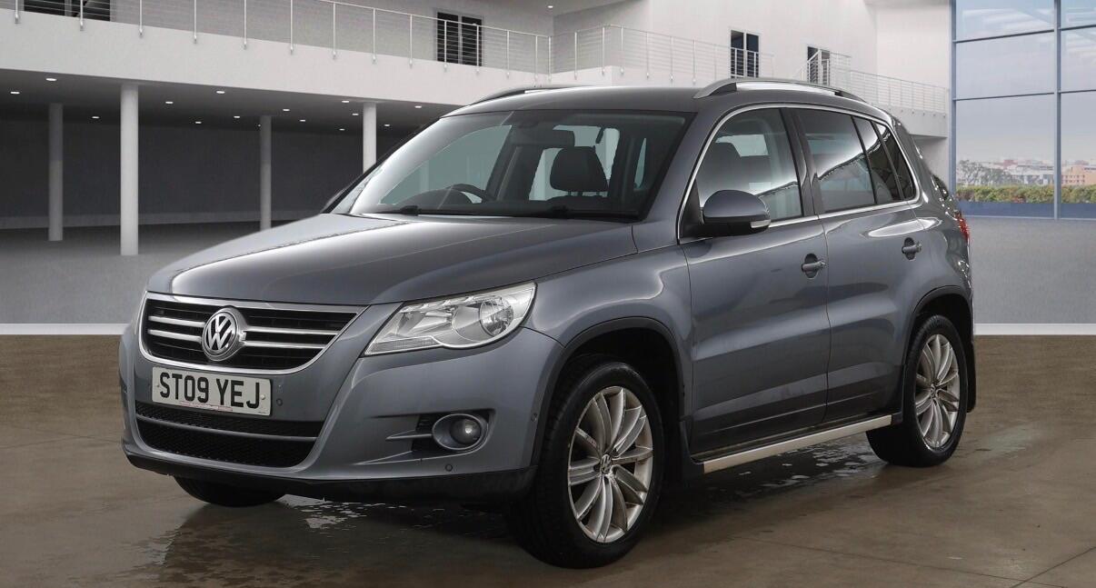 Used Volkswagen Tiguan for sale - 77426033: Photo 2