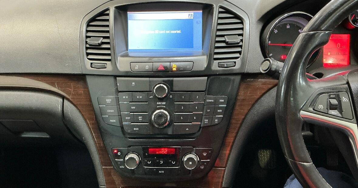 Used Vauxhall Insignia 2012 for sale - 77157624: Photo 11