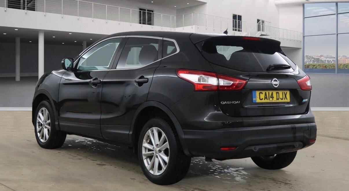 Used Nissan Qashqai 2014 for sale - 77157609: Photo 4