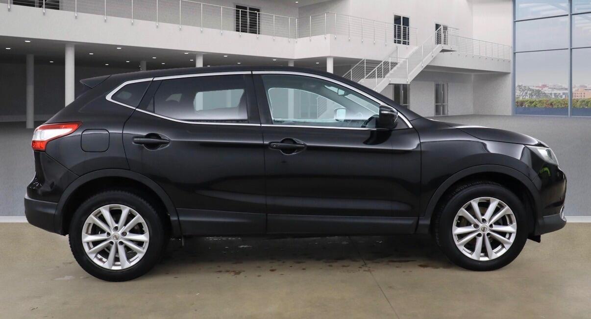 Used Nissan Qashqai 2014 for sale - 77157609: Photo 6