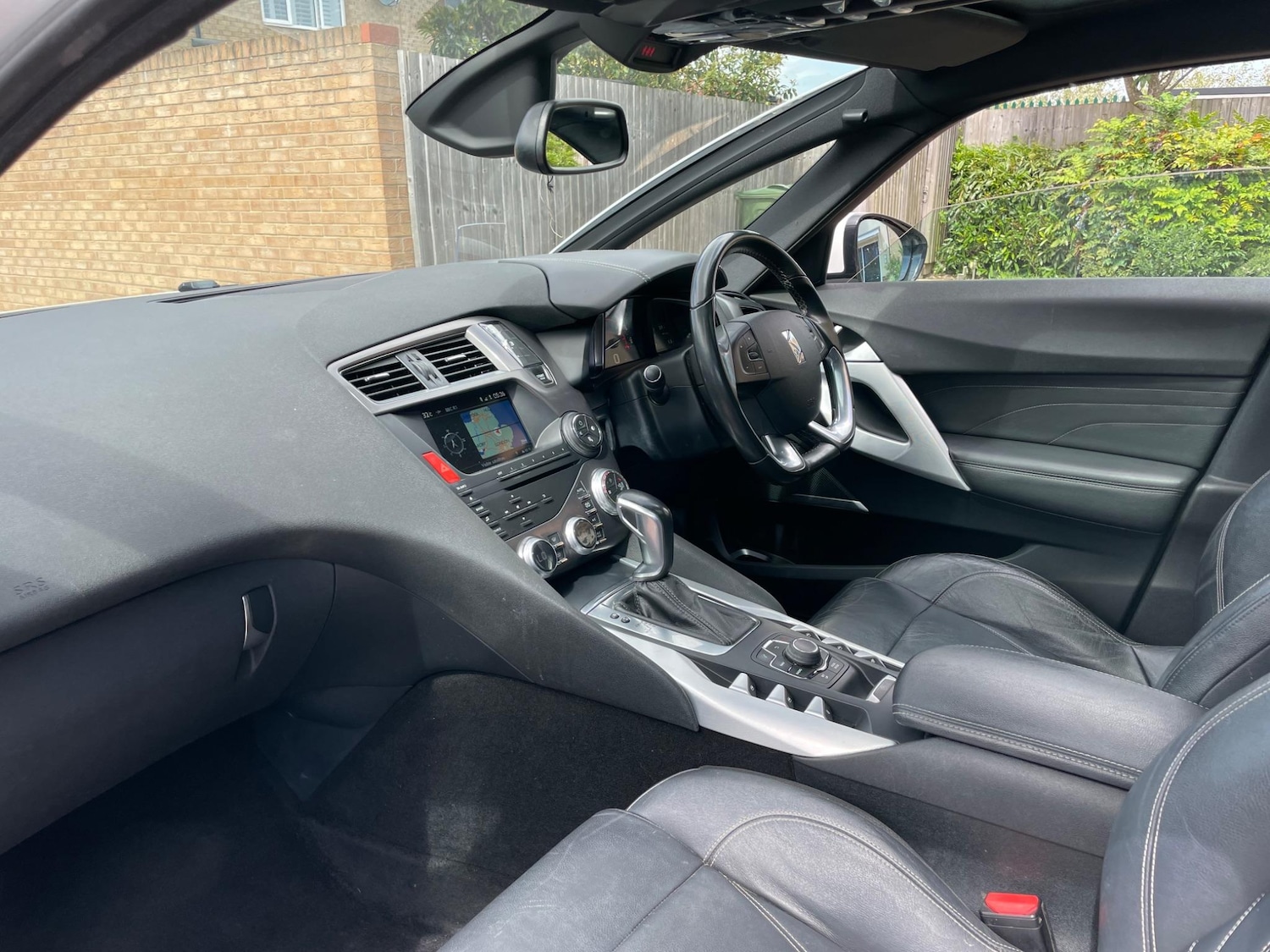 Used Citroen DS5 2014 for sale - 77157623: Photo 22