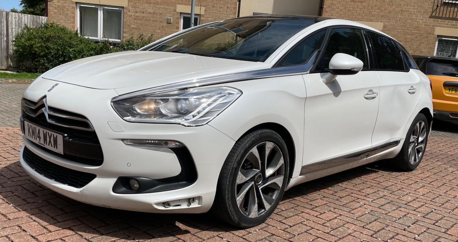 Used Citroen DS5 2014 for sale - 77157623: Photo 4