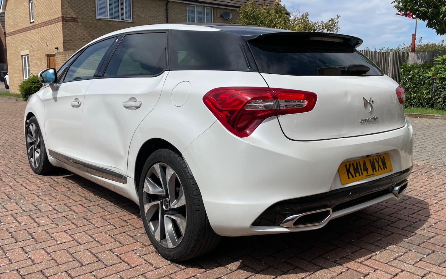 Used Citroen DS5 2014 for sale - 77157623: Photo 6