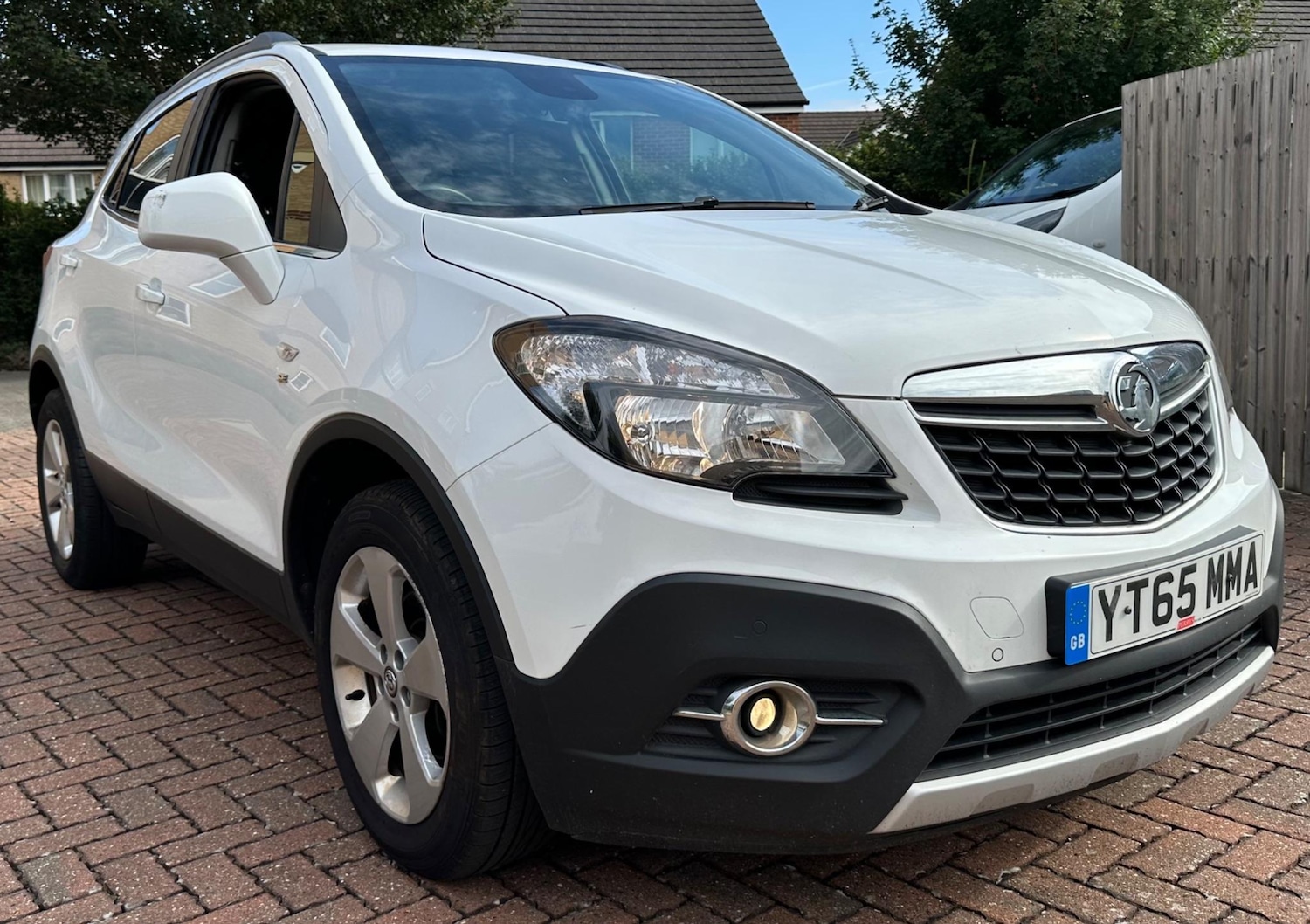 Used Vauxhall Mokka 2015 for sale - 77157600: Photo 2