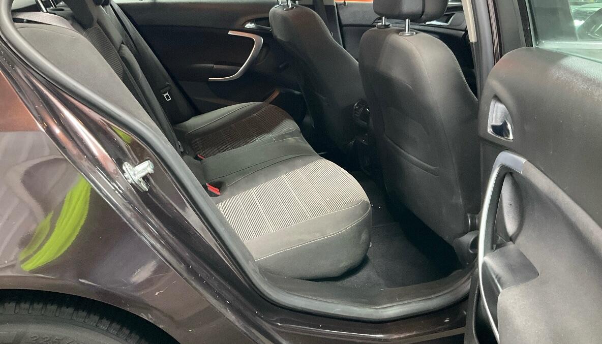 Used Vauxhall Insignia 2012 for sale - 77157632: Photo 4