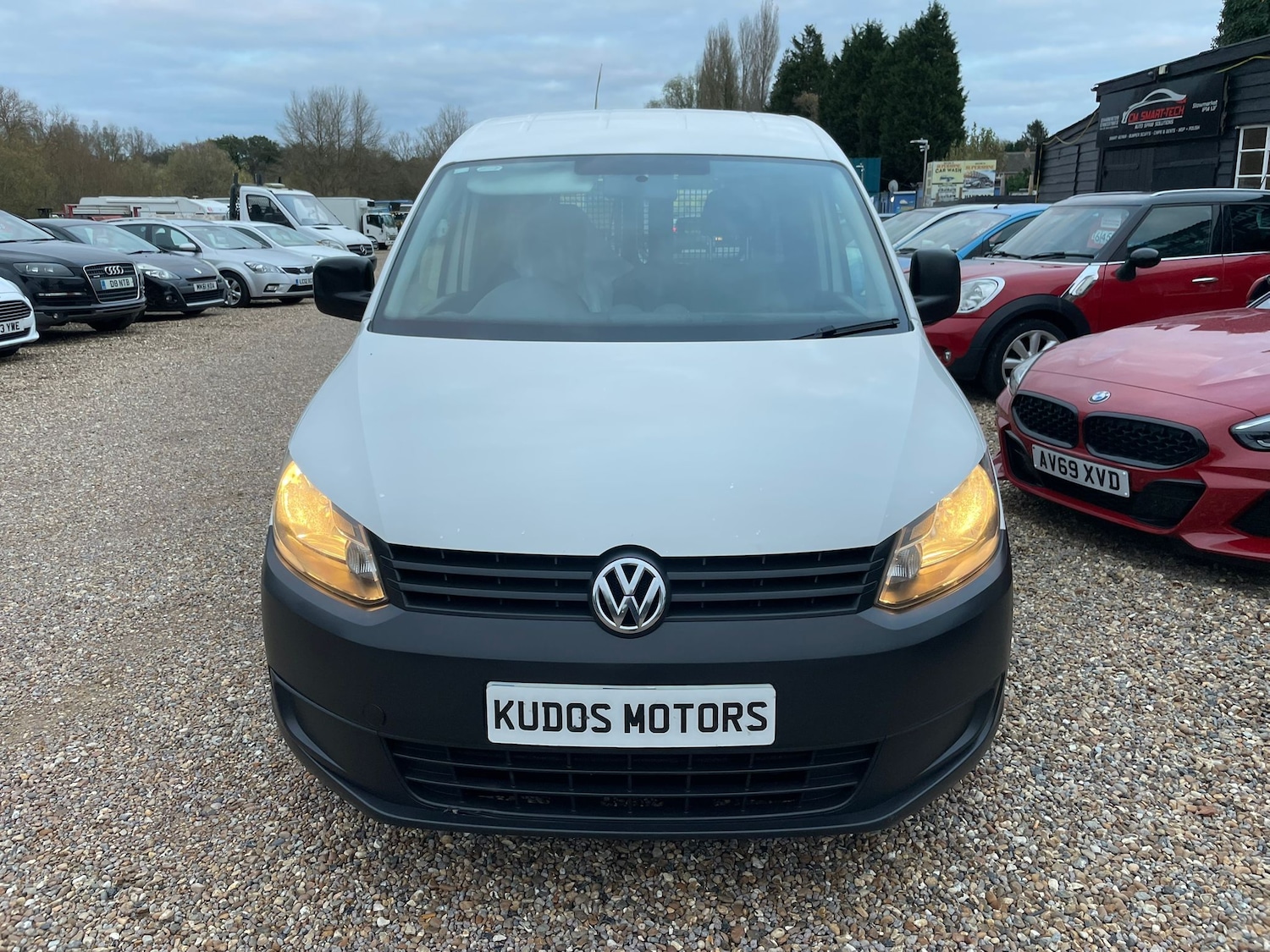 Used Volkswagen Caddy 2011 for sale - 76595682: Photo 2