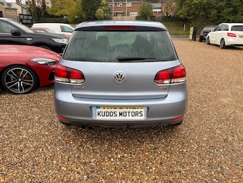 Used Volkswagen Golf 2009 for sale - 76429499: Photo