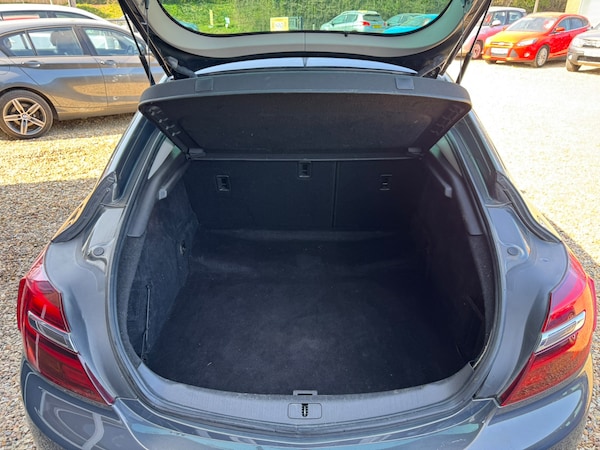 Used Vauxhall Insignia 2016 for sale - 74130280: Photo 6