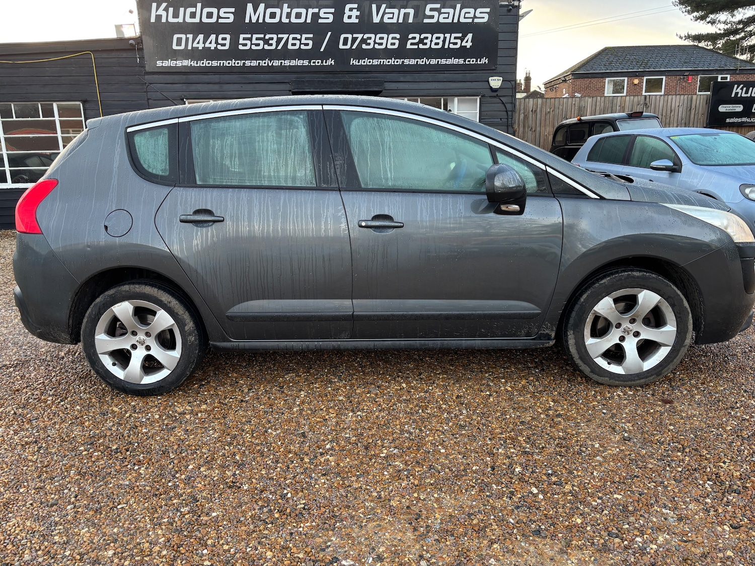 Used Peugeot 3008 2010 for sale - 76663119: Photo 8