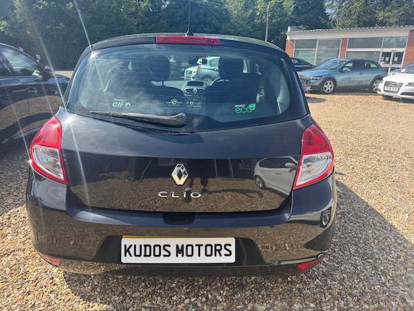 Used Renault Clio 2011 for sale - 75228591: Photo 6