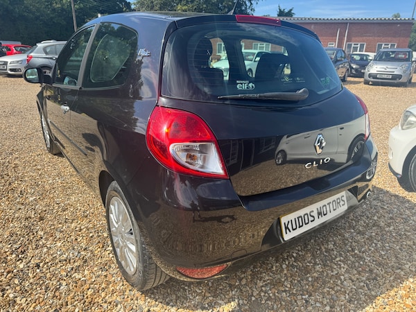 Used Renault Clio 2011 for sale - 75228591: Photo 7
