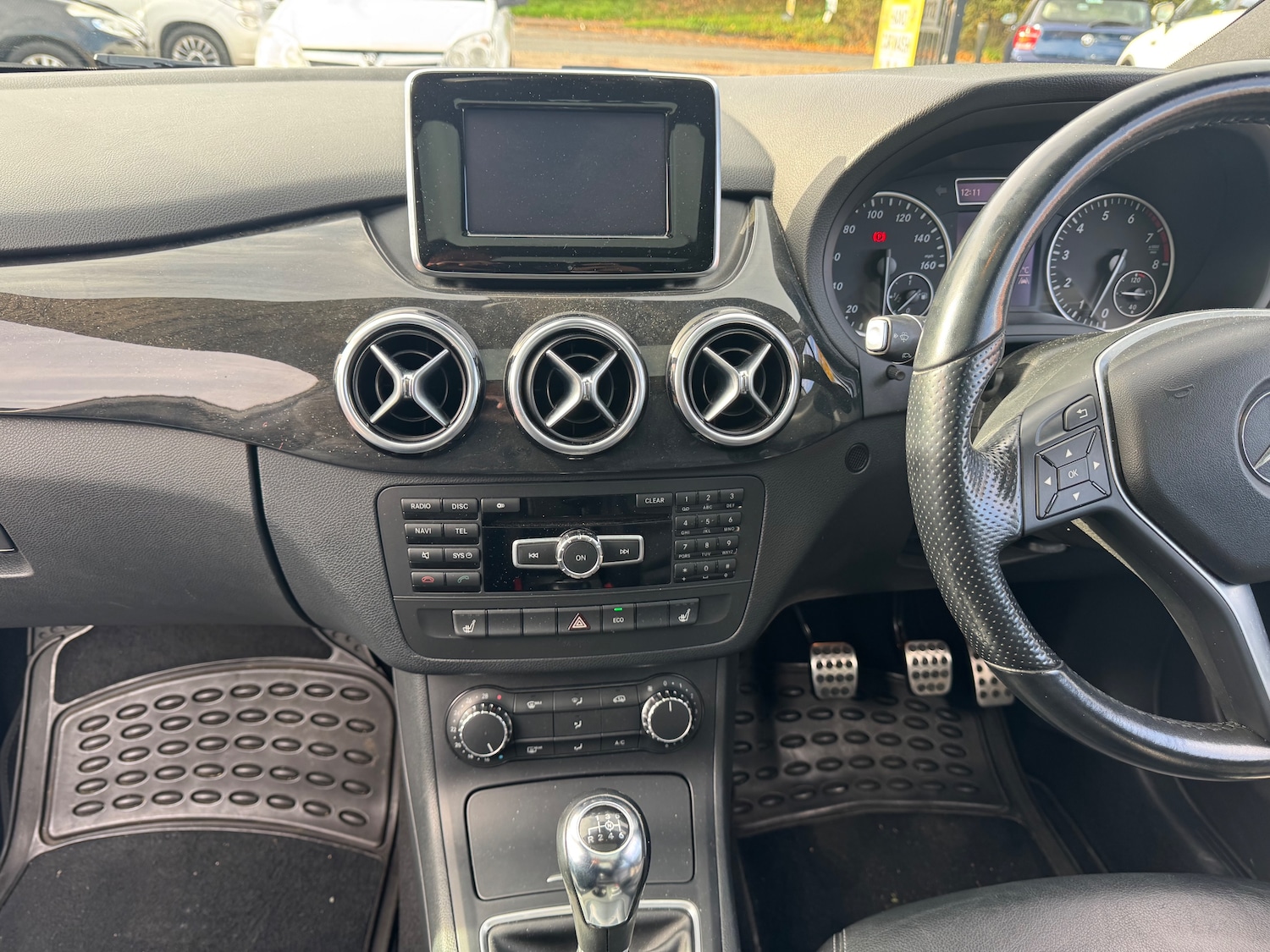 Used Mercedes-Benz B Class 2011 for sale - 76391948: Photo 10