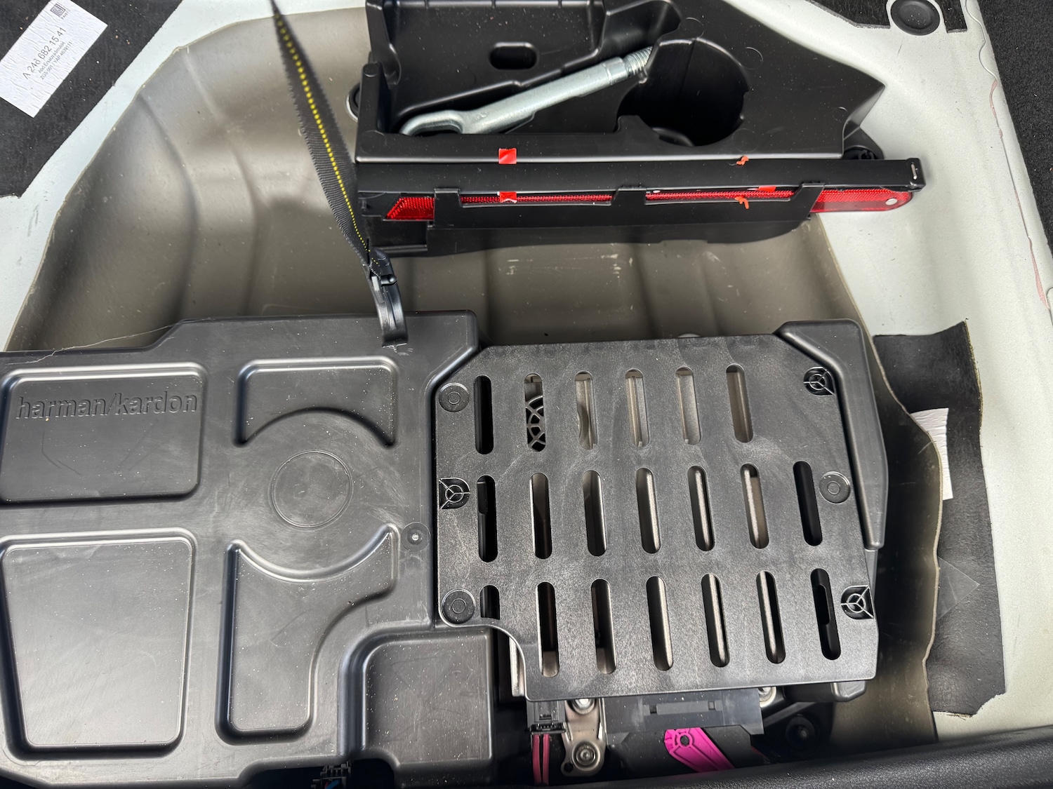 Used Mercedes-Benz B Class 2011 for sale - 76391948: Photo 21