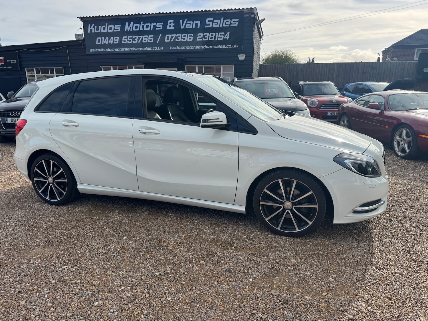 Used Mercedes-Benz B Class 2011 for sale - 76391948: Photo 4