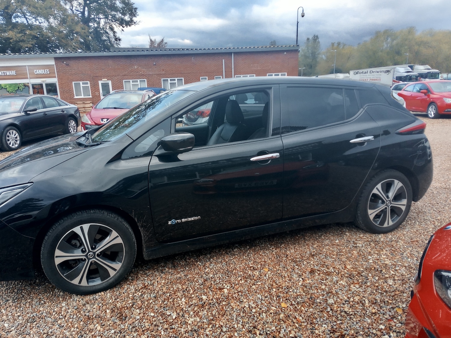 Used Nissan Leaf 2018 for sale - 76357823: Photo 5